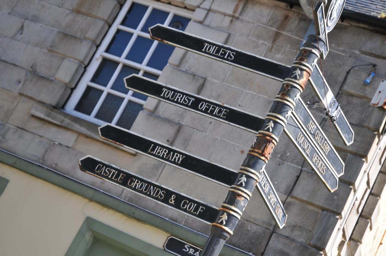 No5 Esplanade Court, Stornoway Town Centre Apartment Екстериор снимка