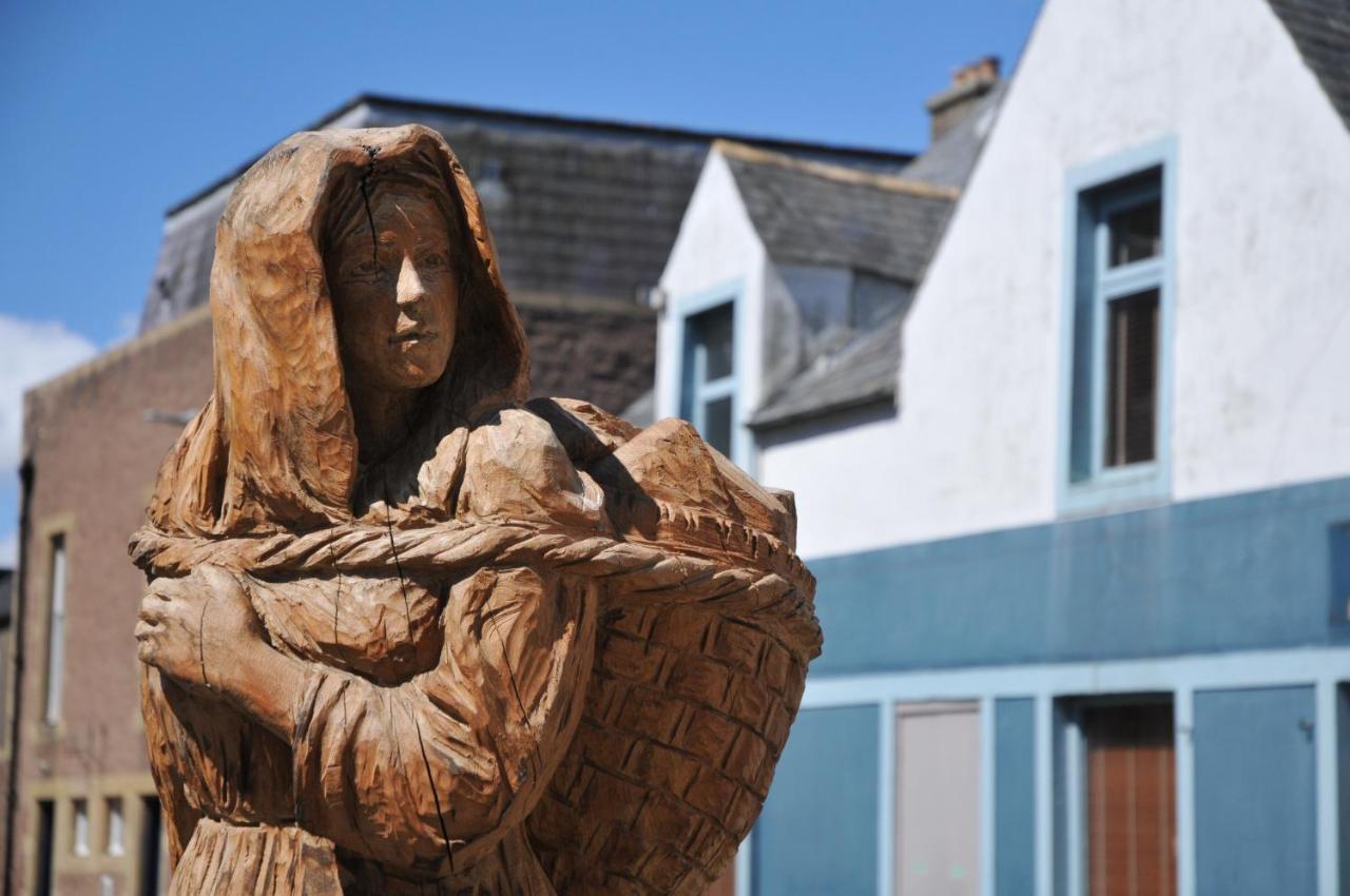 No5 Esplanade Court, Stornoway Town Centre Apartment Екстериор снимка